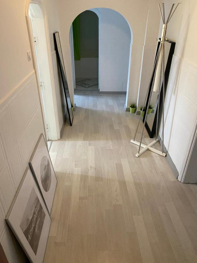 Green Apartment 41 Boekarest Buitenkant foto