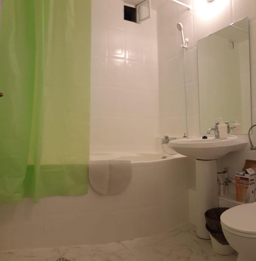 Green Apartment 41 Boekarest Buitenkant foto